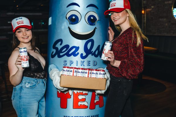 Dj Kurteousy Pour Decisions with Sea Isle Spiked Iced Tea @ Barrstool Philly March 2023_77
